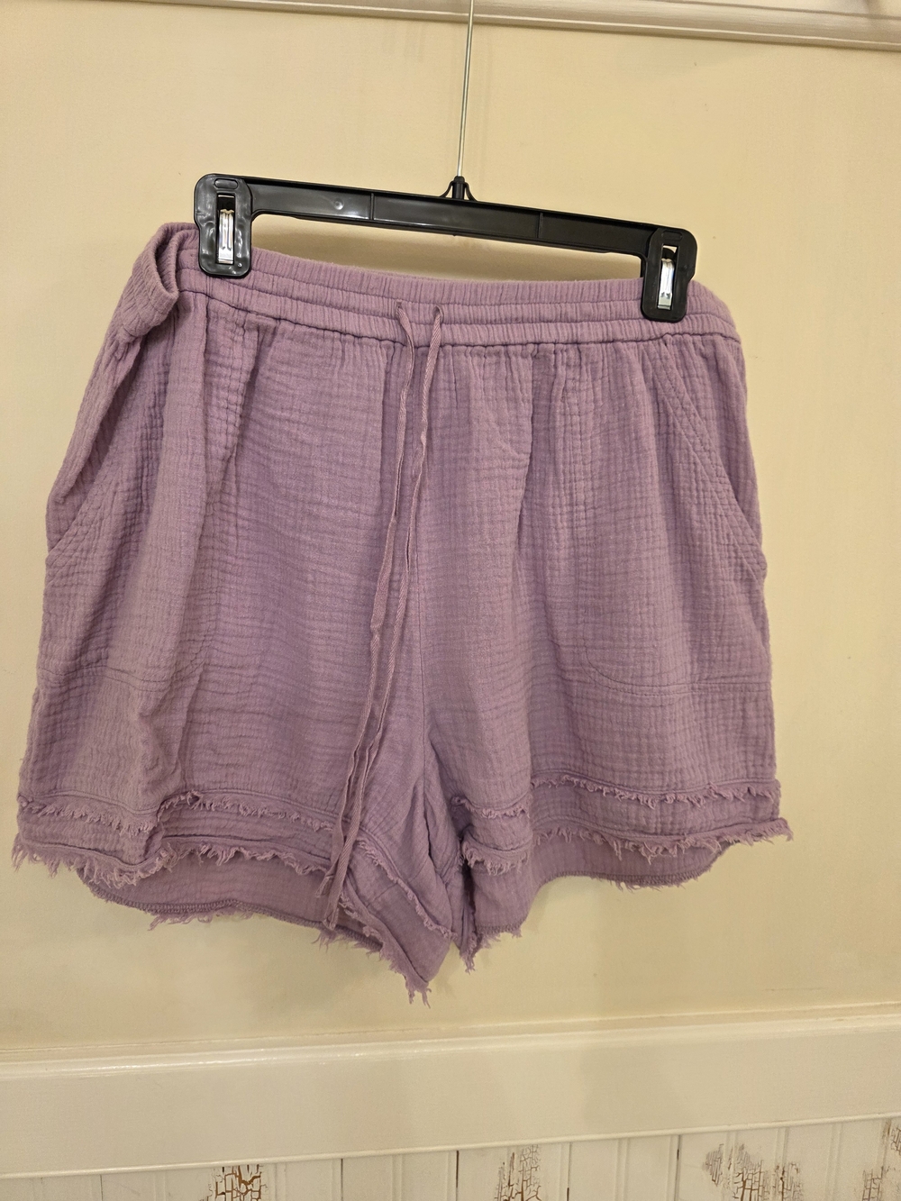 Anthropologie Women’s Lavender Gauze Pull-On Shorts